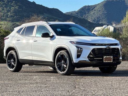 New 2026 Chevrolet Trax ACTIV w/ Driver Confidence Package image 2