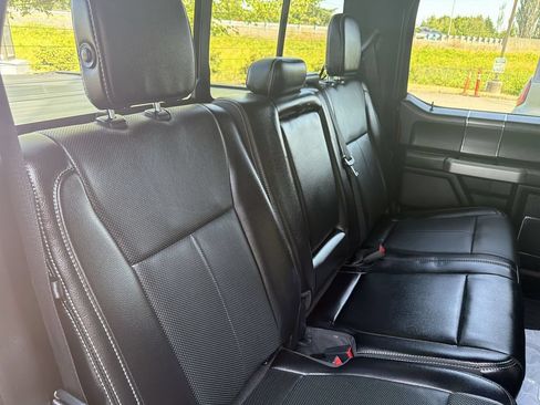 Used 2018 Ford F150 Lariat w/ Equipment Group 502A Luxury AWD/4WD image 27