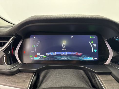 Used 2023 Jeep Grand Cherokee 4WD 4xe image 13