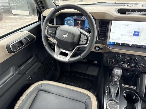 New 2025 Ford Bronco Big Bend w/ Black Diamond Package image 13