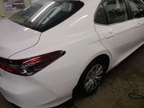 Used 2022 Toyota Camry LE image 6