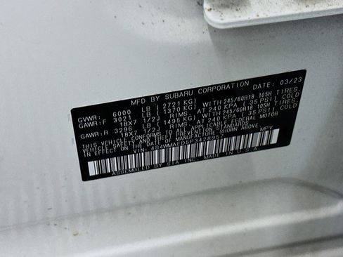 Used 2023 Subaru Ascent Premium w/ Convenience Package image 12