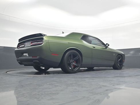 Used 2022 Dodge Challenger SRT Hellcat w/ Plus Package image 21