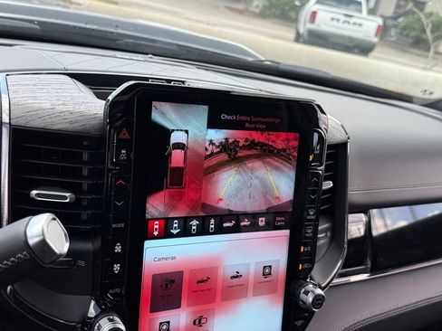 New 2025 RAM 2500 Limited image 20