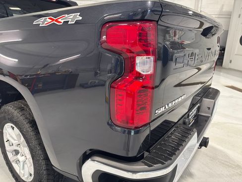 Used 2024 Chevrolet Silverado 1500 LT AWD/4WD image 54
