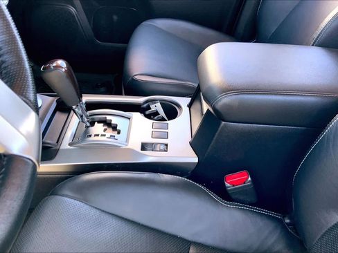 Used 2023 Toyota 4Runner Limited image 14