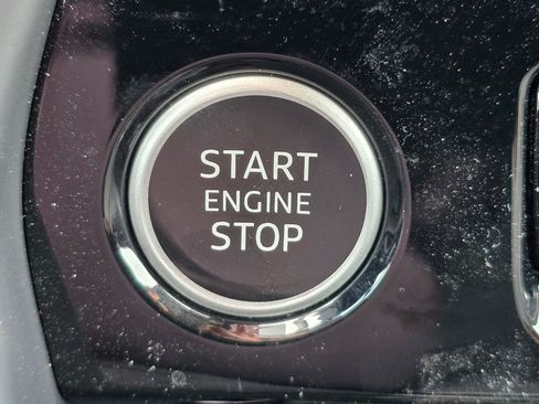 Certified 2025 Audi Q5 Premium w/ Convenience Package image 21