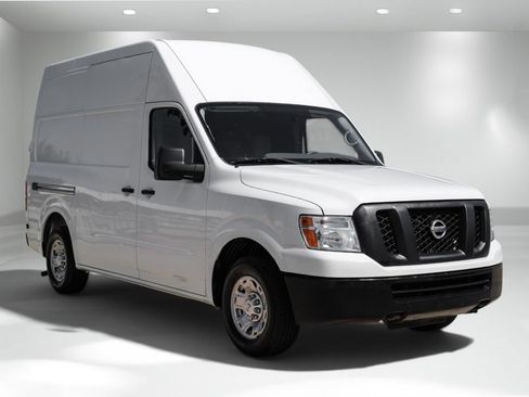 Used 2019 Nissan NV 2500 SV RWD image 5
