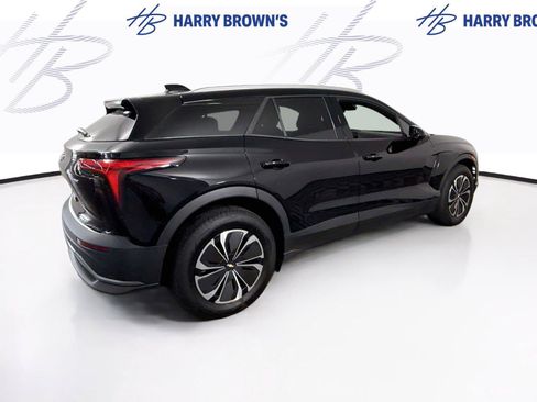 Used 2024 Chevrolet Blazer EV LT AWD/4WD image 31