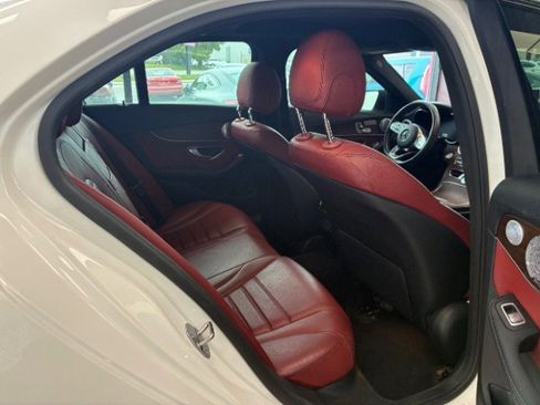 Used 2019 Mercedes-Benz C 300 4MATIC Sedan image 31