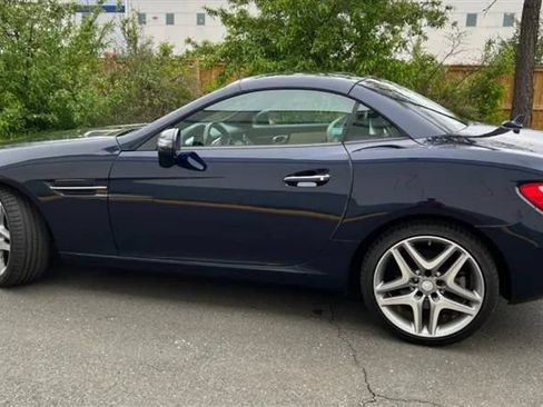 Used 2014 Mercedes-Benz SLK 250 image 9