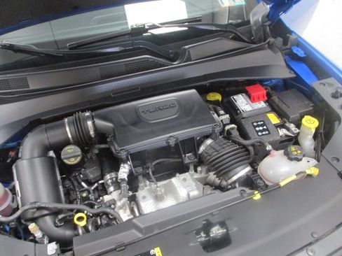 Used 2024 Jeep Compass Latitude AWD/4WD image 37