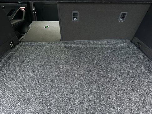 New 2026 Volkswagen Tiguan SEL R-Line image 14