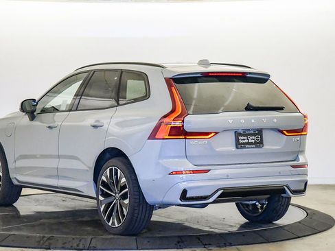New 2026 Volvo XC60 T8 Ultra w/ Protection Package Premier AWD/4WD image 2