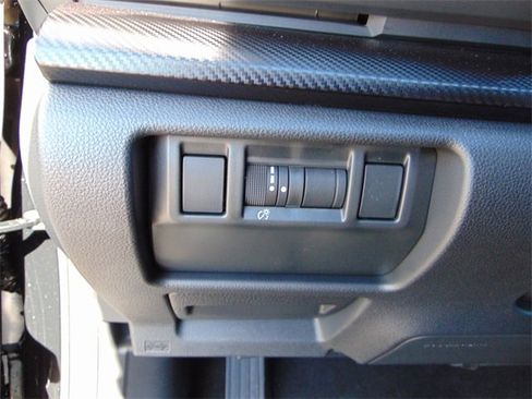 New 2025 Subaru Crosstrek 2.5i Premium image 19