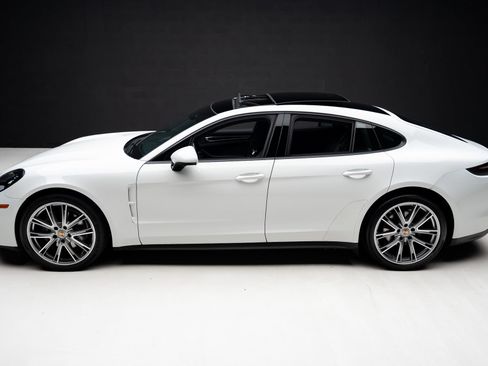 Used 2023 Porsche Panamera 4 AWD/4WD image 16