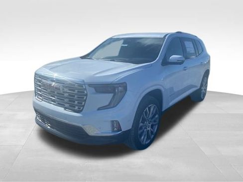 New 2026 GMC Acadia Denali w/ Super Cruise Package image 5