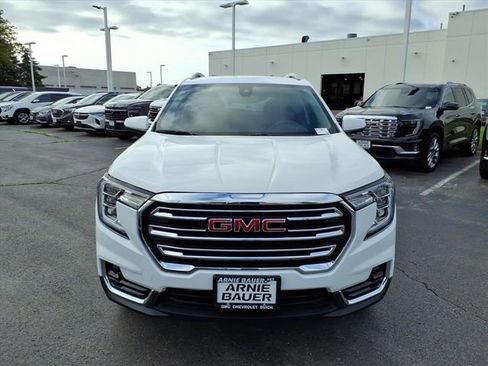 Used 2022 GMC Terrain SLT AWD/4WD image 12
