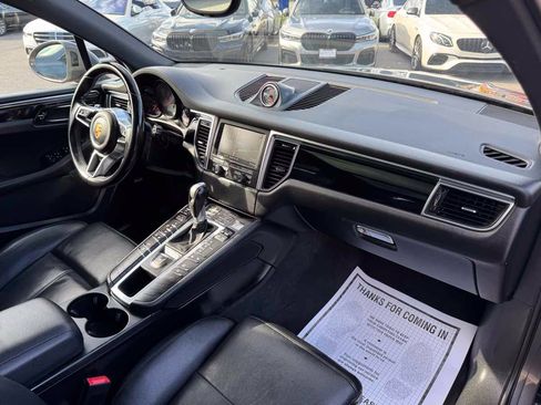 Used 2016 Porsche Macan S AWD/4WD image 34