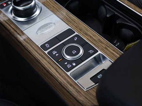 Used 2020 Land Rover Range Rover HSE image 45