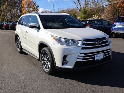 Used 2018 Toyota Highlander XLE