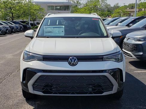 New 2026 Volkswagen Taos SE AWD/4WD image 5