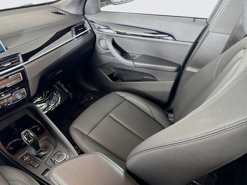 Used 2020 BMW X1 sDrive28i image 23