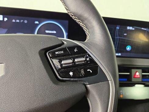 Certified 2024 Kia EV6 GT-Line AWD/4WD image 22