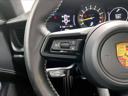 Used 2022 Porsche 911 GT3 image 21