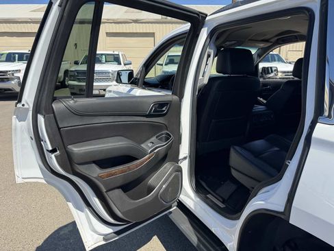 Used 2019 Chevrolet Tahoe LT AWD/4WD image 23
