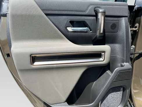 New 2025 GMC Hummer EV 3X image 11