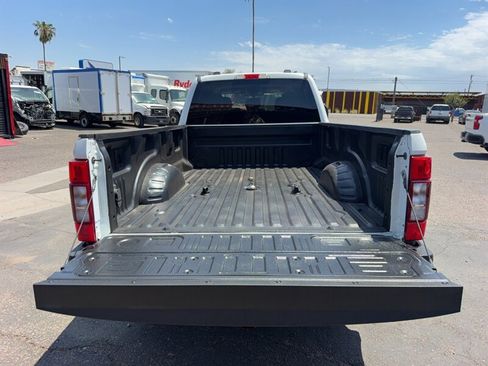 Used 2022 Ford F250 XLT w/ XLT Value Package AWD/4WD image 8