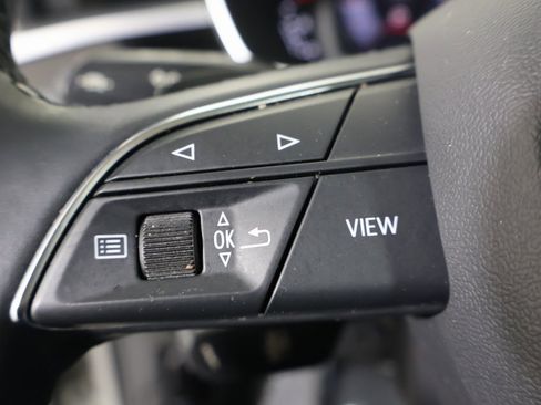 Used 2021 Audi Q3 2.0T Premium image 28