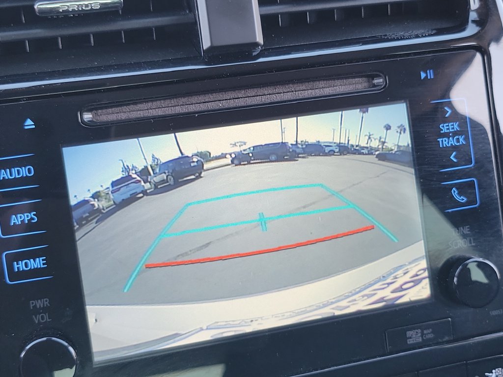 Used 2017 Toyota Prius Prime Plus w/ Preferred Accessory Package FWD image 12