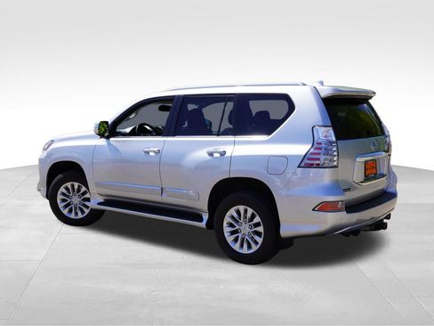 Used 2019 Lexus GX 460 Premium AWD/4WD image 8