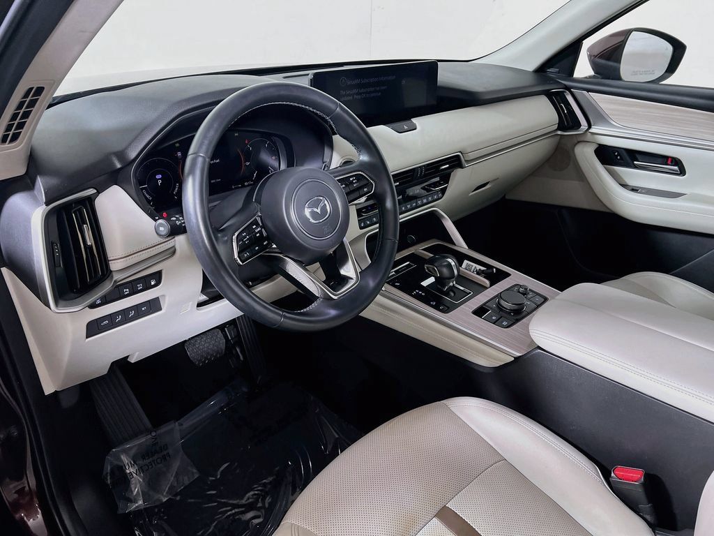 Used 2024 MAZDA CX-90 Plug-In Hybrid w/ Premium Plus AWD/4WD image 9