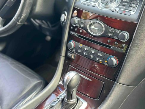 Used 2012 INFINITI EX35 Journey w/ Premium Pkg image 29