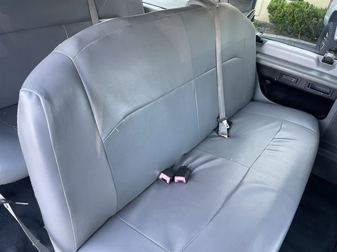 Used 2012 Ford E-350 and Econoline 350 XL w/ PWR Windows & Locks Group image 23