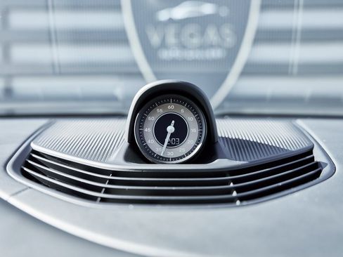 Used 2020 Porsche Taycan Turbo S image 74