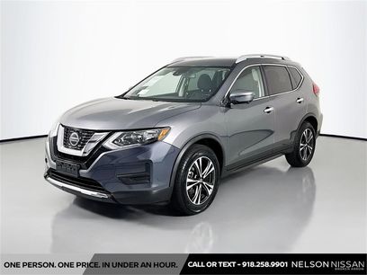 Used 2020 Nissan Rogue SV w/ Premium Package