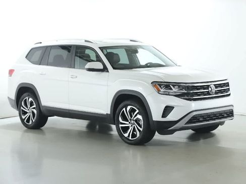 Used 2023 Volkswagen Atlas SEL AWD/4WD image 9