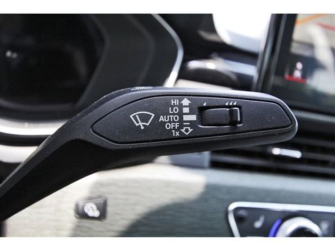 Used 2023 Audi A4 2.0T Premium Plus image 18