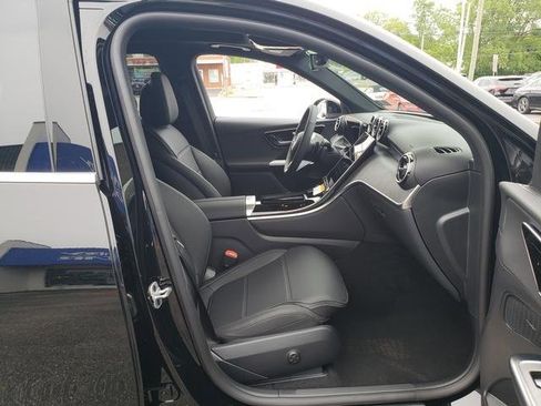 New 2025 Mercedes-Benz GLC 300 GLC 300 image 16