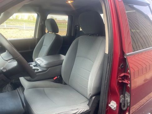 Used 2013 RAM 1500 Express AWD/4WD image 25