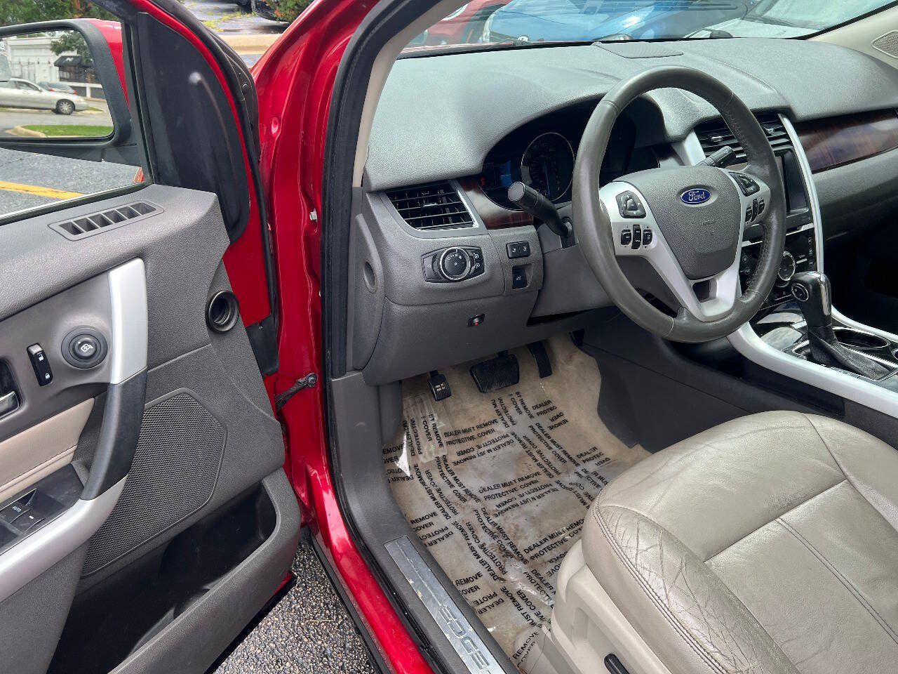 Used 2011 Ford Edge Limited w/ 301A Rapid Spec Order Code FWD image 15