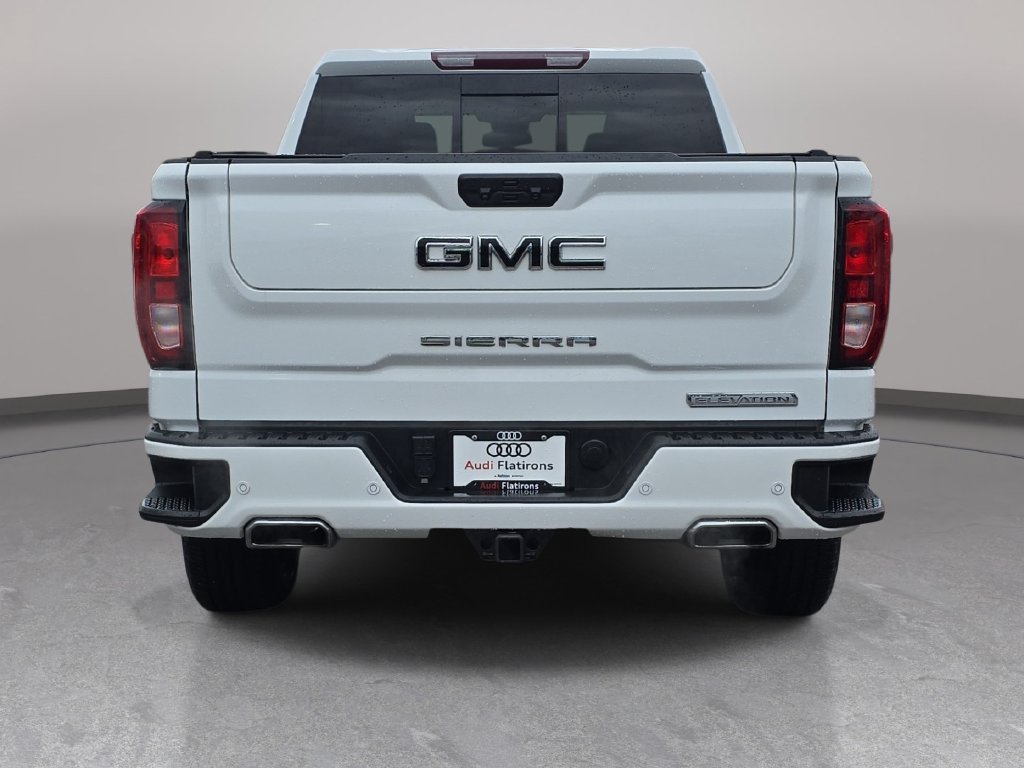 Used 2023 GMC Sierra 1500 Elevation w/ Elevation Premium Package AWD/4WD image 7