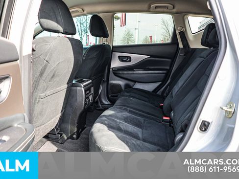 Used 2021 Nissan Murano SV image 18