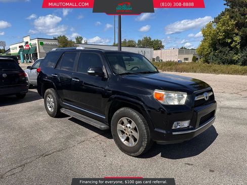 Used 2010 Toyota 4Runner SR5 image 2