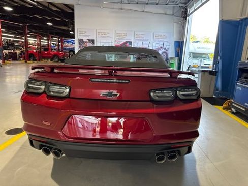 Used 2023 Chevrolet Camaro SS RWD image 5