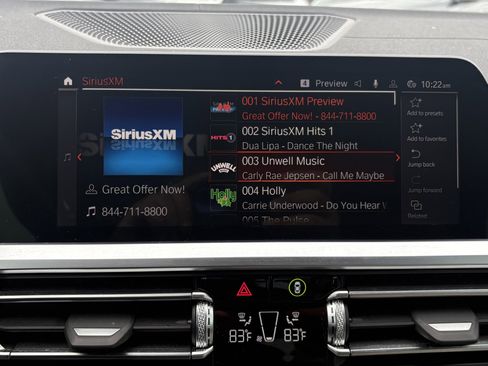 Used 2022 BMW 440i xDrive Convertible w/ Premium Package image 24